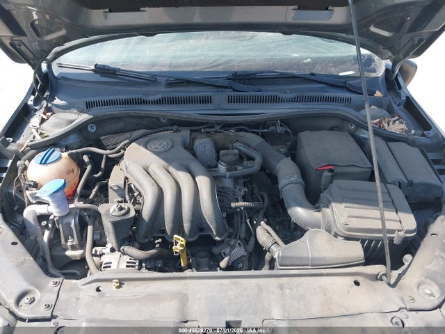 3VW2K7AJ1EM235267 Volkswagen Jetta 2.0l S