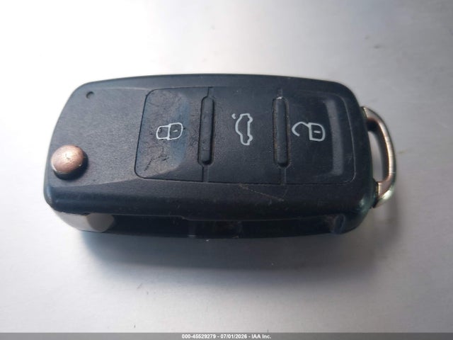 3VW2K7AJ1EM235267 Volkswagen Jetta 2.0l S