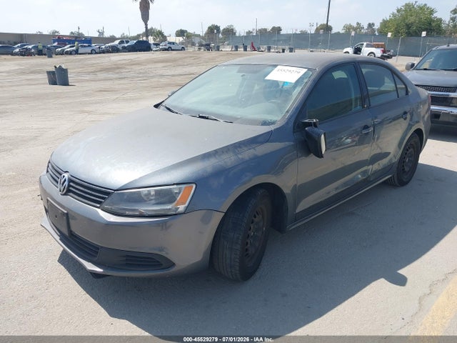 3VW2K7AJ1EM235267 Volkswagen Jetta 2.0l S