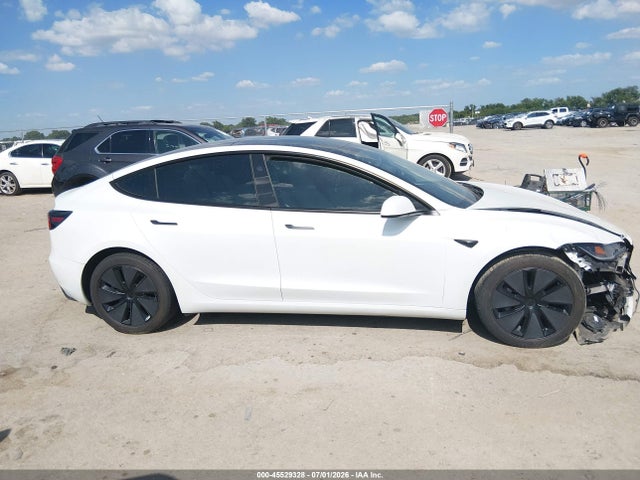 5YJ3E1EA9SF030768 Tesla Model 3 Long Range Rear-wheel Drive/standard Rear-wheel Drive