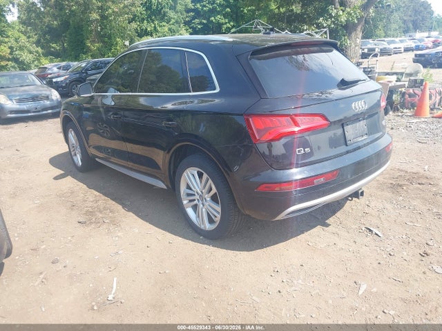45529343 :رقم المزاد ، WA1BNAFY2J2234475 vin ، 2018 Audi Q5 2.0t Premium/2.0t Tech Premium مزاد بيع