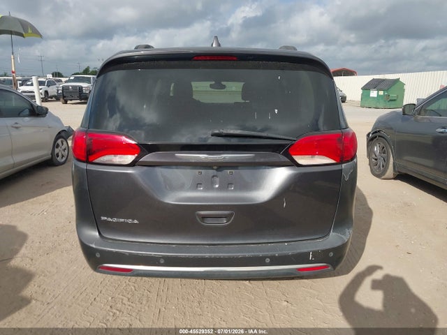 Aukcja sprzedaży 2017 Chrysler Pacifica Touring-l, vin: 2C4RC1BG0HR530596, numer aukcji: 45529352