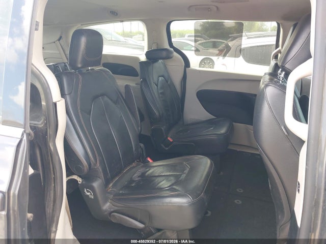 Aukcja sprzedaży 2017 Chrysler Pacifica Touring-l, vin: 2C4RC1BG0HR530596, numer aukcji: 45529352