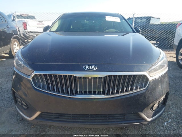 2018 Kia Cadenza Limited მანქანა იყიდება აუქციონზე, vin: KNALC4J13J5097263, აუქციონის ნომერი: 45529362