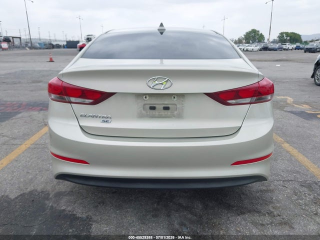 Hyundai ELANTRA SE 2017 5NPD74LF8HH201714 Image 16