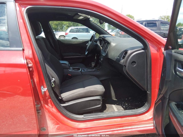 Auction sale of the 2017 Dodge Charger Sxt Awd, vin: 2C3CDXJG8HH621195, lot number: 45529387