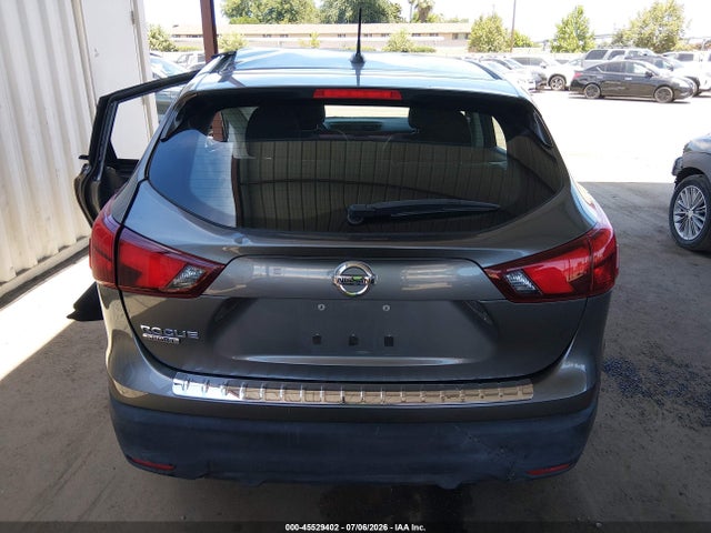 JN1BJ1CP1HW009550 Nissan Rogue Sport S