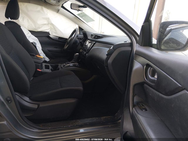 JN1BJ1CP1HW009550 Nissan Rogue Sport S