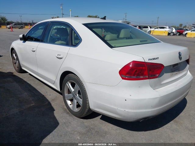 Auction sale of the 2013 Volkswagen Passat 2.0l Tdi Se, vin: 1VWBN7A36DC136663, lot number: 45529404