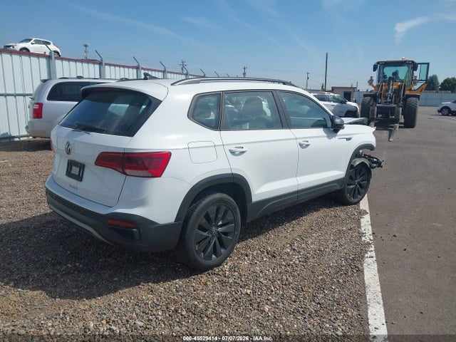 3VVDX7B28PM321748 Volkswagen Taos 1.5t S