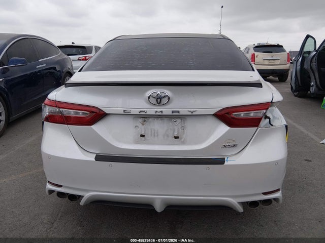 4T1B61HK2JU110721 Toyota CAMRY XSE