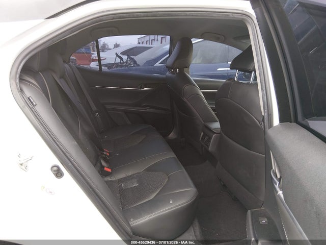 4T1B61HK2JU110721 Toyota CAMRY XSE