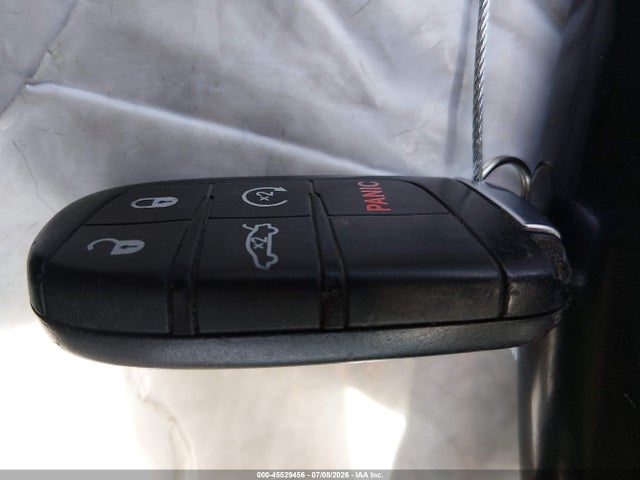 Продаж на аукціоні авто 2018 Chrysler 300 300s, vin: 2C3CCABG3JH143059, номер лоту: 45529456