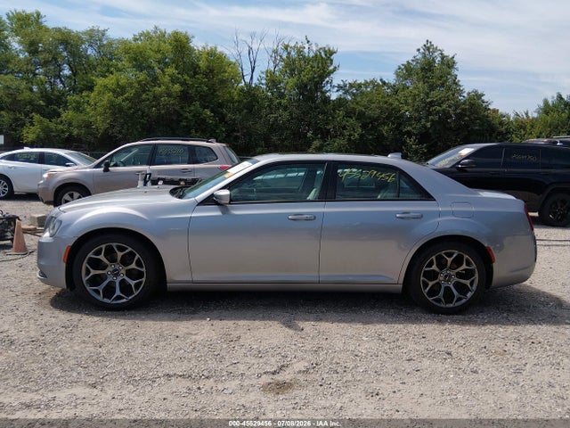 Продаж на аукціоні авто 2018 Chrysler 300 300s, vin: 2C3CCABG3JH143059, номер лоту: 45529456