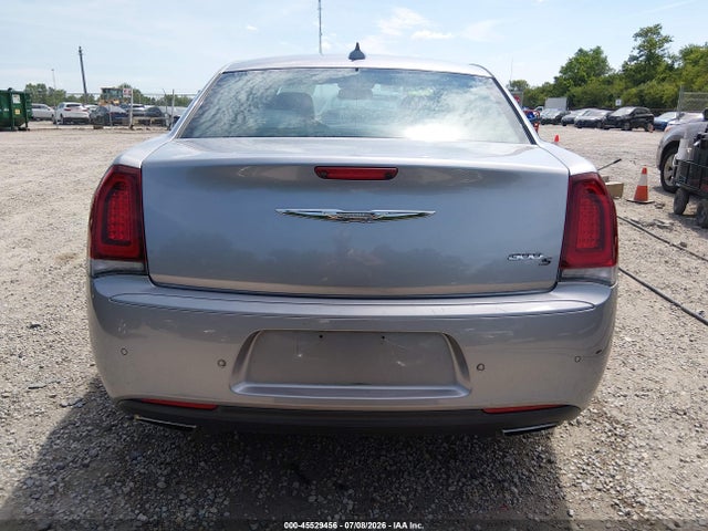 Aukcja sprzedaży 2018 Chrysler 300 300s, vin: 2C3CCABG3JH143059, numer aukcji: 45529456