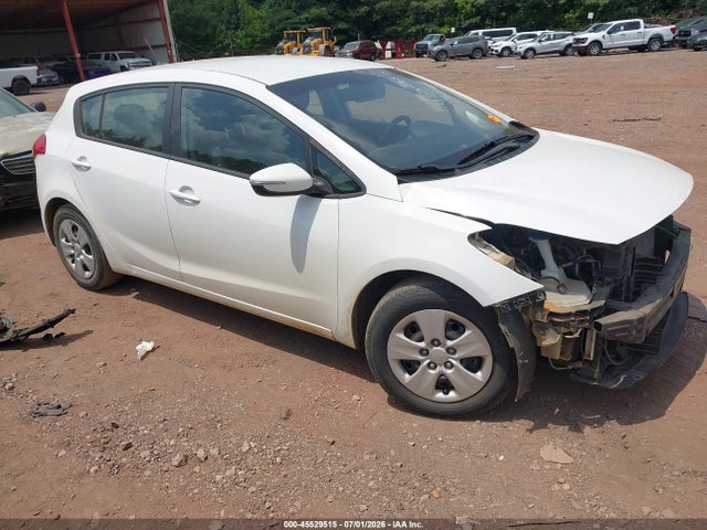 2017 Kia Forte Lx მანქანა იყიდება აუქციონზე, vin: KNAFK5A87H5725564, აუქციონის ნომერი: 45529515