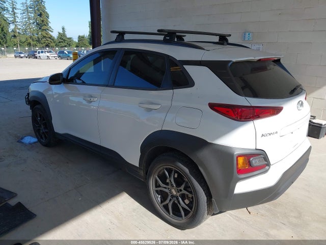 Hyundai Kona Sel 2018 KM8K2CAA8JU150648 Image 3