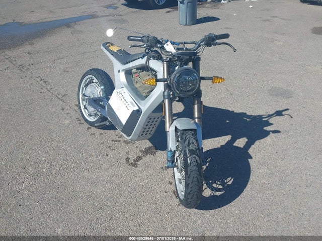 Sondors Metacycle 2021 LB2S1MEF2MX000700 главное изображение