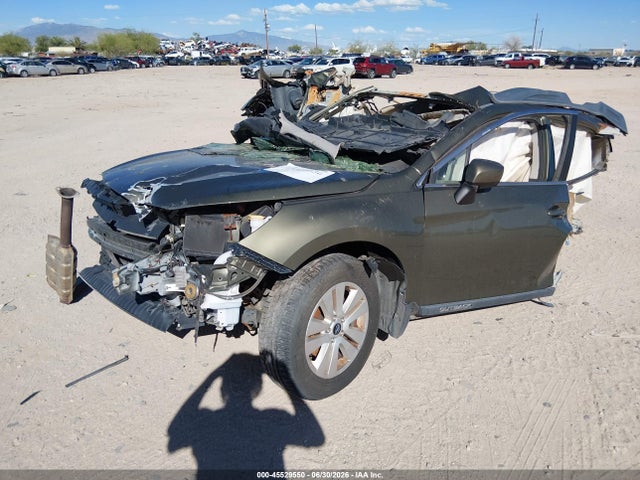 Subaru Outback 2.5i Premium 2015 4S4BSBDC3F3239855 Image 2