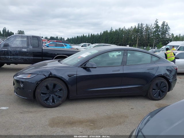 Tesla Model 3 Long Range All-wheel Drive 2025 5YJ3E1EB4SF055585 Image 14