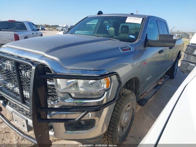 2022 Ram 2500 Tradesman  4x4 8' Box მანქანა იყიდება აუქციონზე, vin: 3C6UR5HJ1NG366352, აუქციონის ნომერი: 45529571