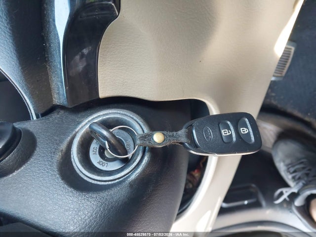 Aukcja sprzedaży 2013 Kia Sorento Lx, vin: 5XYKT3A12DG330344, numer aukcji: 45529570