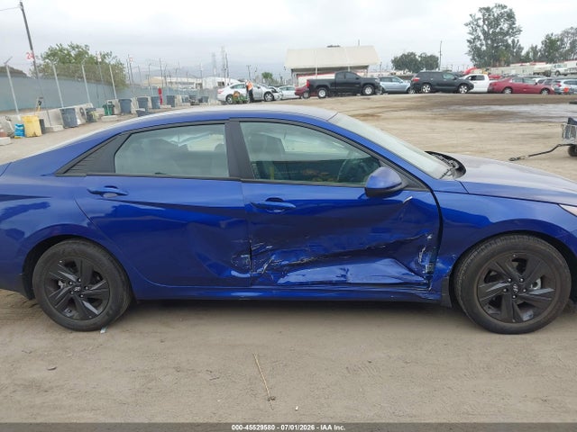 5NPLM4AG5NH064386 Hyundai ELANTRA SEL