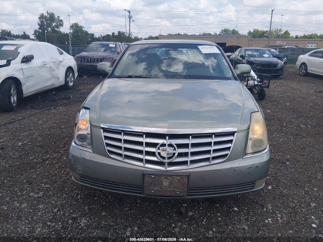 Продажа на аукционе авто 2006 Cadillac Dts 1se, vin: 1G6KD57926U131482, номер лота: 45529601