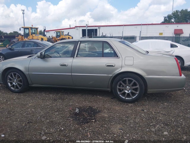 Продажа на аукционе авто 2006 Cadillac Dts 1se, vin: 1G6KD57926U131482, номер лота: 45529601