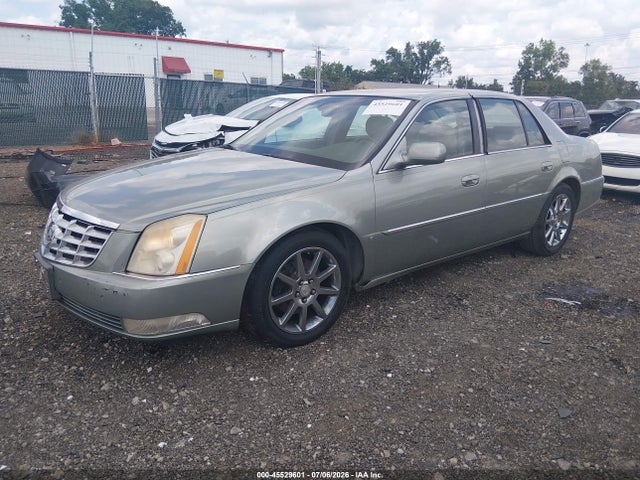 Продажа на аукционе авто 2006 Cadillac Dts 1se, vin: 1G6KD57926U131482, номер лота: 45529601
