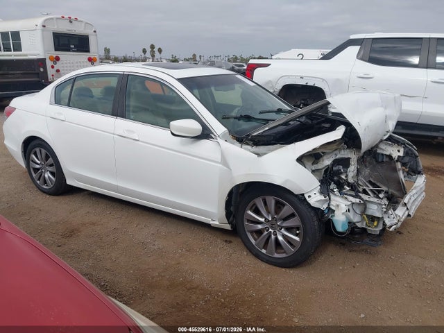 Auction sale of the 2011 Honda Accord 2.4 Ex-l, vin: 1HGCP2F81BA152885, lot number: 45529616