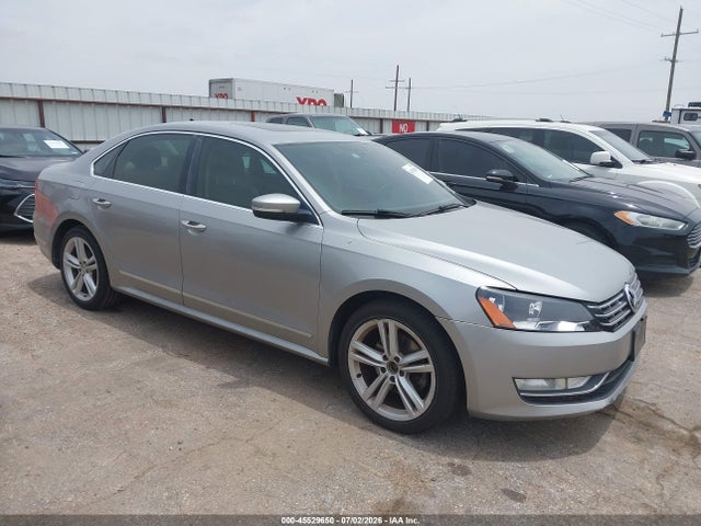 Aukcja sprzedaży 2013 Volkswagen Passat 2.0l Tdi Sel Premium, vin: 1VWCN7A3XDC037218, numer aukcji: 45529650