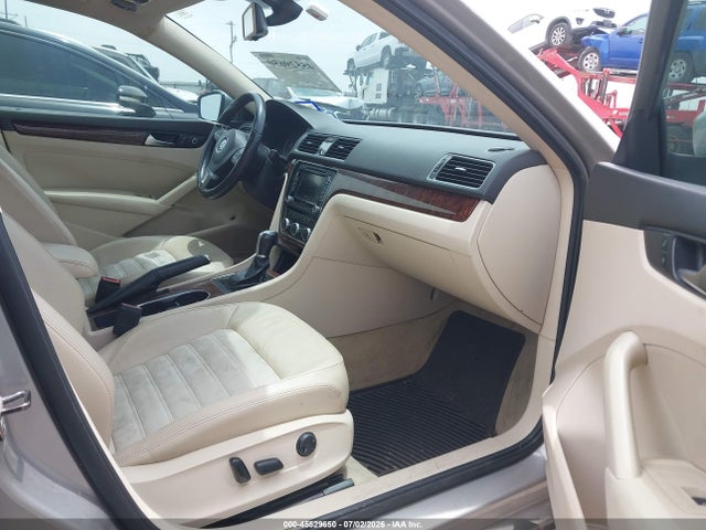 Aukcja sprzedaży 2013 Volkswagen Passat 2.0l Tdi Sel Premium, vin: 1VWCN7A3XDC037218, numer aukcji: 45529650