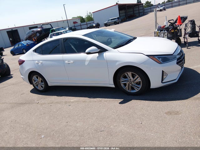Продажа на аукционе авто 2020 Hyundai Elantra Sel, vin: 5NPD84LF1LH512939, номер лота: 45529665