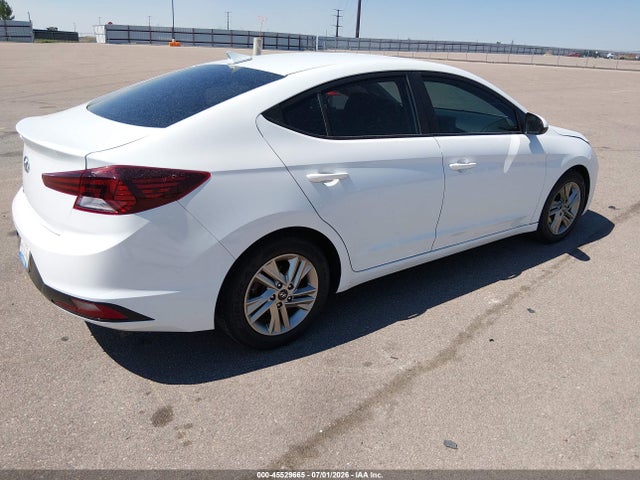 Продажа на аукционе авто 2020 Hyundai Elantra Sel, vin: 5NPD84LF1LH512939, номер лота: 45529665