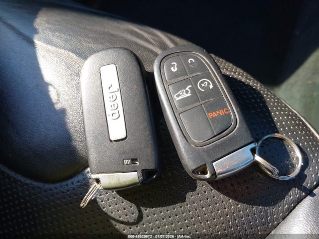 2019 Jeep Cherokee Limited 4x4 მანქანა იყიდება აუქციონზე, vin: 1C4PJMDX5KD461796, აუქციონის ნომერი: 45529672