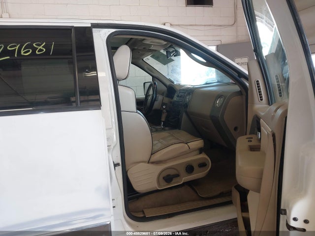 Продажа на аукционе авто 2006 Lincoln Mark Lt, vin: 5LTPW185X6FJ16165, номер лота: 45529681