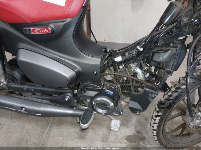 MLHJA5857N5000003 Honda C125 A