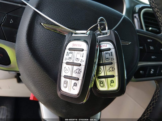 2022 Chrysler Pacifica Touring L მანქანა იყიდება აუქციონზე, vin: 2C4RC1BG4NR169420, აუქციონის ნომერი: 45529716