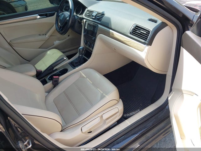 Aukcja sprzedaży 2018 Volkswagen Passat 2.0t Se, vin: 1VWBA7A34JC022832, numer aukcji: 45529721