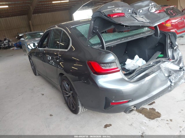 2020 Bmw 330i Xdrive მანქანა იყიდება აუქციონზე, vin: 3MW5R7J02L8B26127, აუქციონის ნომერი: 45529735
