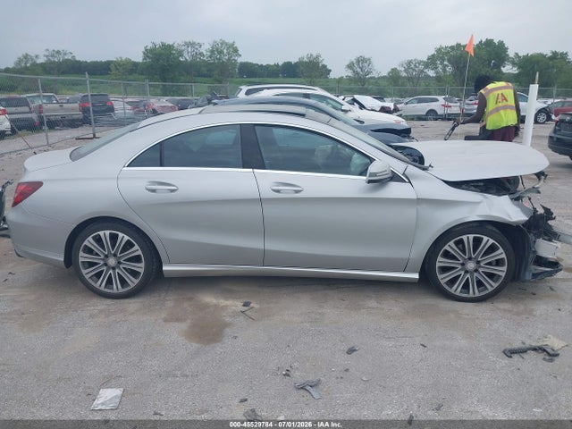 45529784 :رقم المزاد ، WDDSJ4GB9JN514380 vin ، 2018 Mercedes-benz Cla 250 4matic مزاد بيع