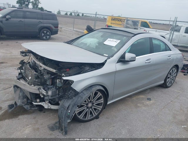 45529784 :رقم المزاد ، WDDSJ4GB9JN514380 vin ، 2018 Mercedes-benz Cla 250 4matic مزاد بيع