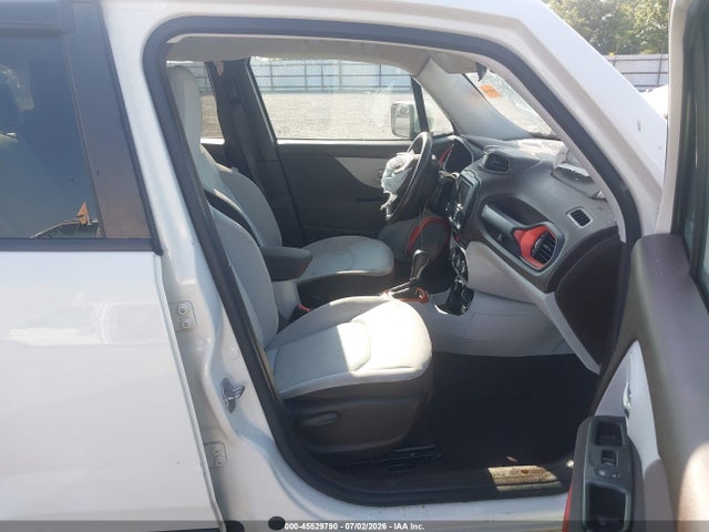 Продажа на аукционе авто 2016 Jeep Renegade Latitude, vin: ZACCJBBT2GPD81318, номер лота: 45529790