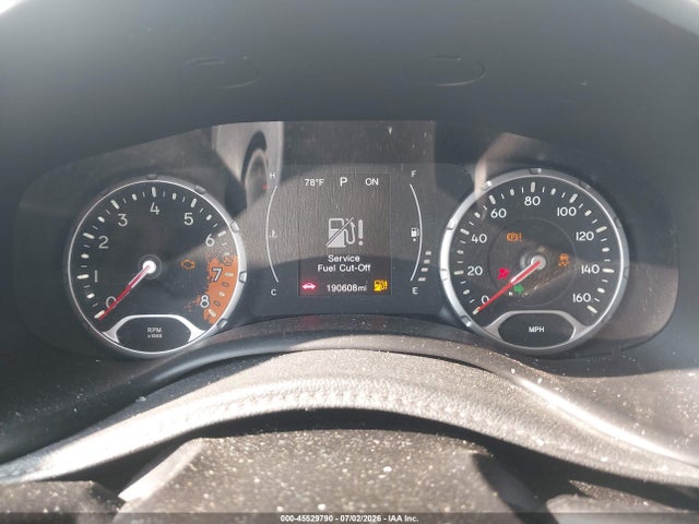 Продажа на аукционе авто 2016 Jeep Renegade Latitude, vin: ZACCJBBT2GPD81318, номер лота: 45529790