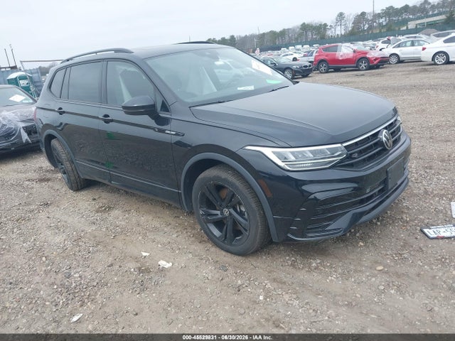 Auction sale of the 2023 Volkswagen Tiguan 2.0t Se R-line Black, vin: 3VV8B7AX5PM006774, lot number: 45529831