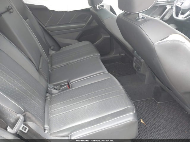 Auction sale of the 2023 Volkswagen Tiguan 2.0t Se R-line Black, vin: 3VV8B7AX5PM006774, lot number: 45529831