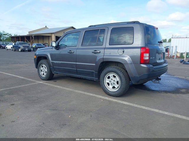 1C4NJRBB9GD757164 Jeep Patriot Sport