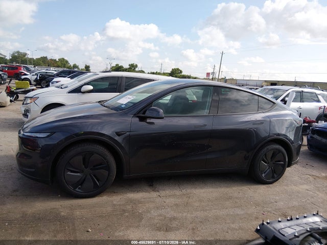 Продажа на аукционе авто 2026 Tesla Model Y Premium Rear-wheel Drive/rear-wheel Drive, vin: 7SAYGDED4TA610443, номер лота: 45529891