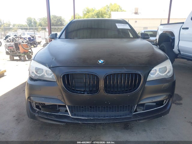 BMW 740I 2015 WBAYA6C52FG273254 Image 12